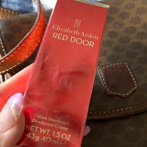 Red door perfume 40ml